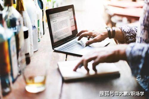 化工厂员工如何兼顾副业？揭秘职场副业平衡之道