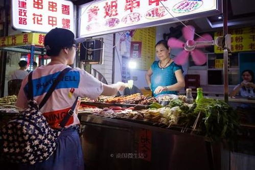 周末摆摊做副业，卖什么才能吸引顾客？